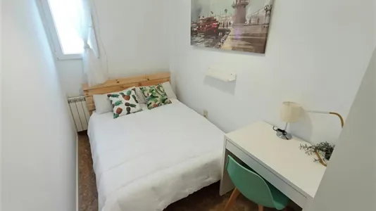 Rooms in Granada - photo 1