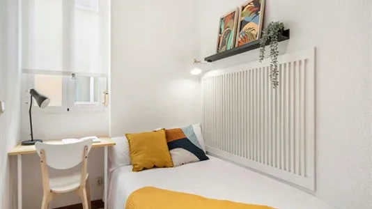 Rooms in Madrid Chamberí - photo 10