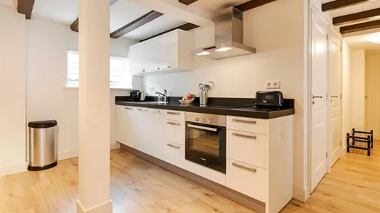 Apartments in Location is not specified - photo 6