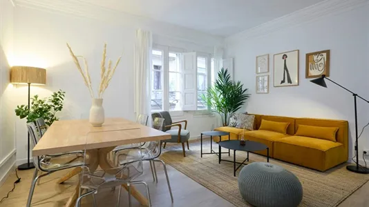 Rooms in Barcelona Ciutat Vella - photo 6