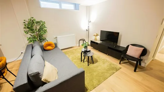 Apartments in Location is not specified - photo 2