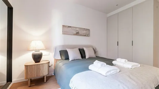 Apartments in Barcelona Eixample - photo 6