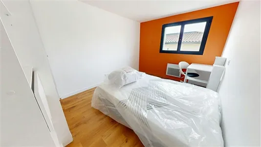 Rooms in Lyon - photo 3