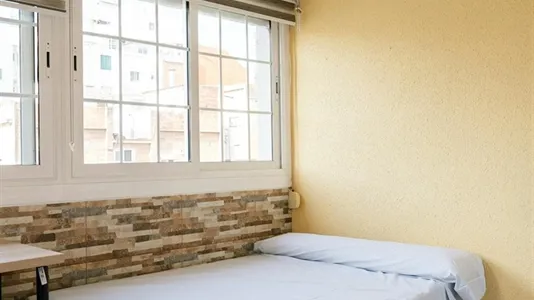 Rooms in L'Hospitalet de Llobregat - photo 8