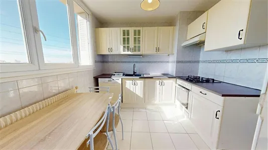 Rooms in Lyon - photo 5