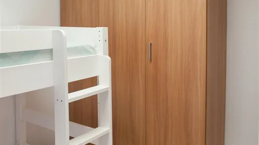 Apartments in Cornellà de Llobregat - photo 9