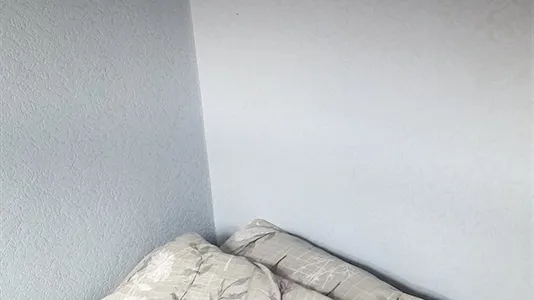 Rooms in Vlaardingen - photo 8