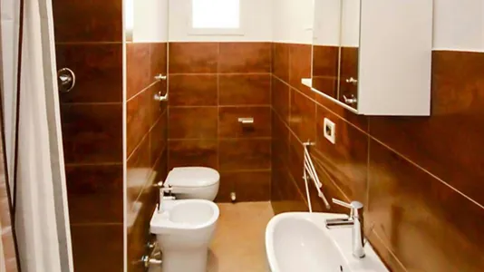 Rooms in Milano Zona 2 - Stazione Centrale, Gorla, Turro, Greco, Crescenzago - photo 9