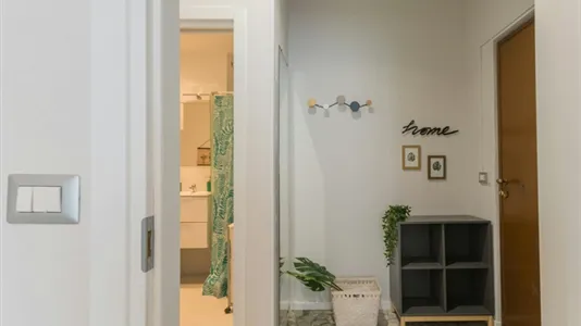 Apartments in Milano Zona 8 - Fiera, Gallaratese, Quarto Oggiaro - photo 9