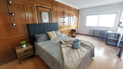 Room for rent in Madrid Moncloa-Aravaca, Madrid