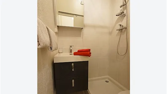 Apartments in Lyon - photo 7