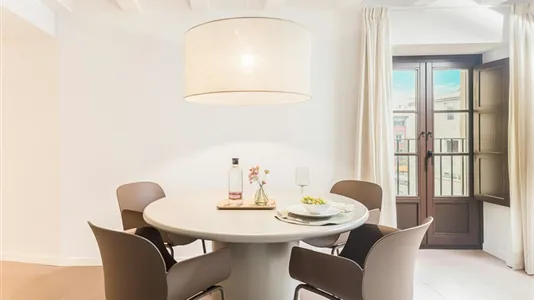 Apartments in Barcelona Ciutat Vella - photo 6