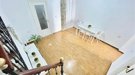 Rooms in Santiponce - photo 7