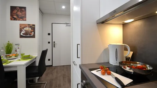 Apartments in Offenbach am Main - photo 4