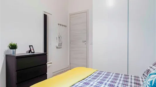 Rooms in Milano Zona 8 - Fiera, Gallaratese, Quarto Oggiaro - photo 6