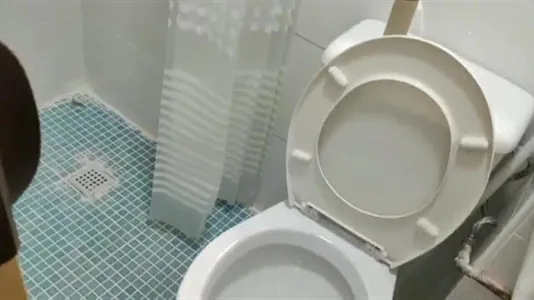 Rooms in Madrid Carabanchel - photo 10