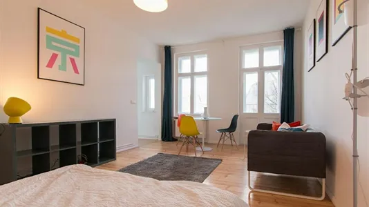 Apartments in Berlin Pankow - photo 2