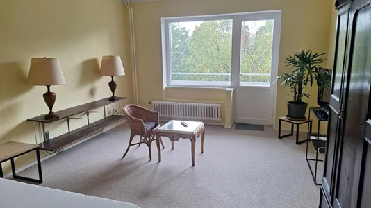 Apartments in Berlin Charlottenburg-Wilmersdorf - photo 4