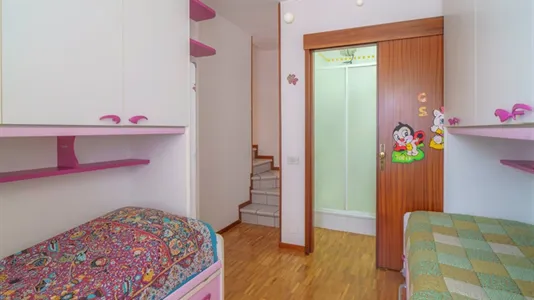 Apartments in Albiolo - photo 8