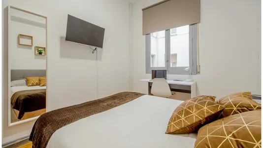 Rooms in Madrid Retiro - photo 4