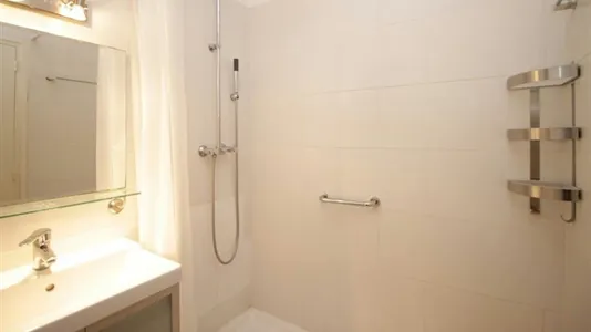 Rooms in Barcelona Sants-Montjuïc - photo 6