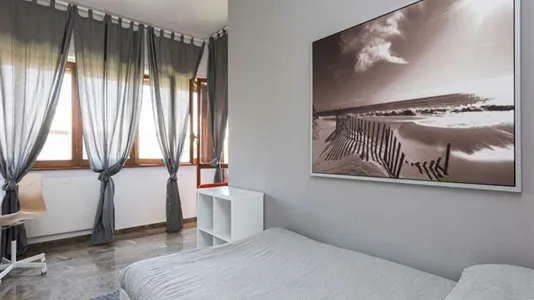 Rooms in Roma Municipio VII – Appio-Latino/Tuscolano/Cinecittà - photo 3