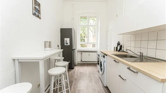 Rooms in Berlin Friedrichshain-Kreuzberg - photo 6