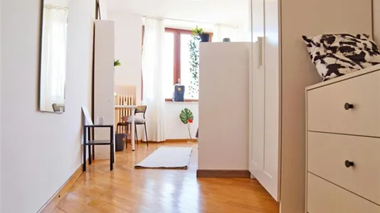 Rooms in Lecco - photo 6