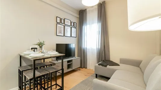 Rooms in Barcelona Les Corts - photo 9