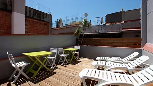 Rooms in Barcelona Ciutat Vella - photo 7