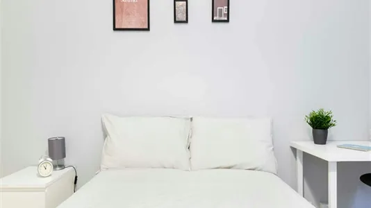 Rooms in Milano Zona 8 - Fiera, Gallaratese, Quarto Oggiaro - photo 7