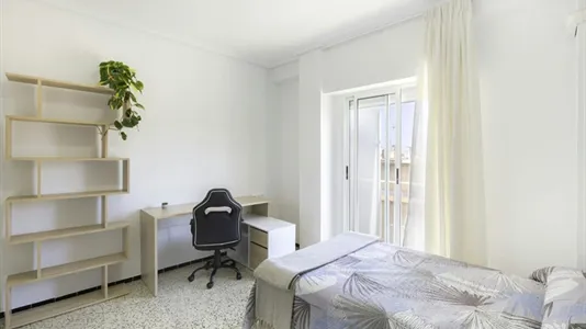 Rooms in Elche/Elx - photo 2