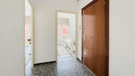 Rooms in Barcelona Eixample - photo 10