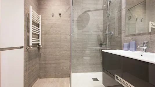 Apartments in Madrid Centro - photo 4