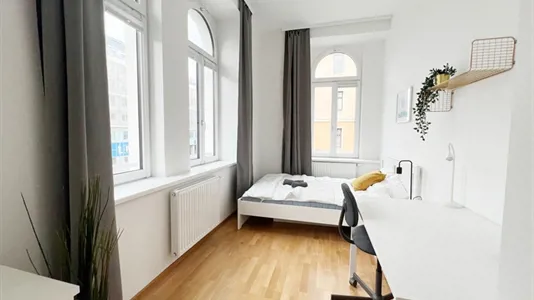 Rooms in Vienna Favoriten - photo 2