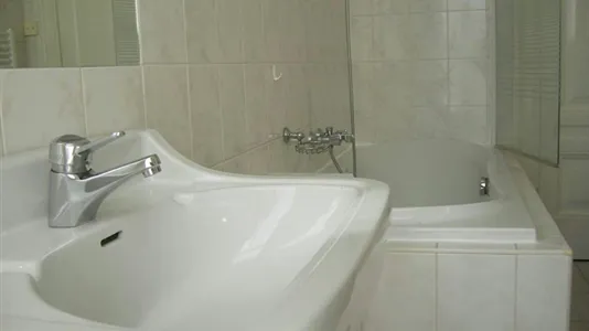 Apartments in Location is not specified - photo 8