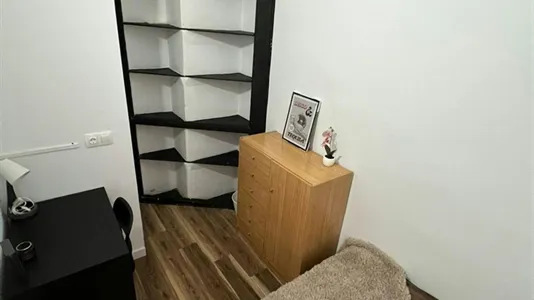 Rooms in Barcelona Ciutat Vella - photo 4