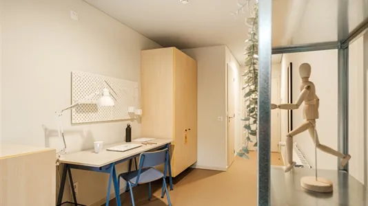 Apartments in Covilhã - photo 8