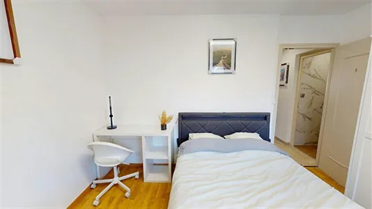 Rooms in Saint-Julien-en-Genevois - photo 3