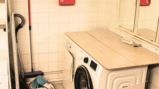 Rooms in Marseille 6ème arrondissement - photo 9