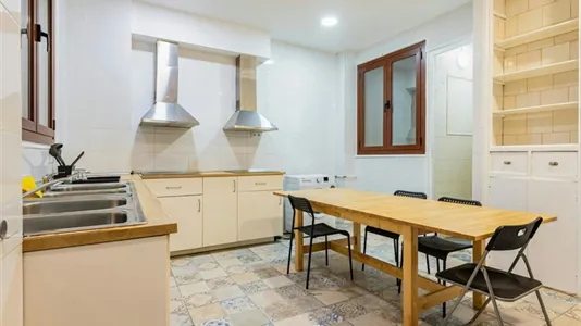 Rooms in Valencia L'Eixample - photo 6
