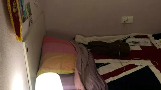 Rooms in Valencia Extramurs - photo 5