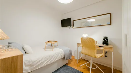 Rooms in Madrid Chamartín - photo 1