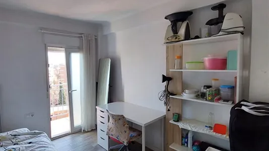 Rooms in Barcelona Sant Martí - photo 4