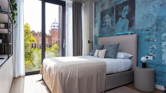 Apartments in Barcelona Eixample - photo 6