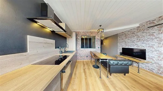 Apartments in Bordeaux - photo 2