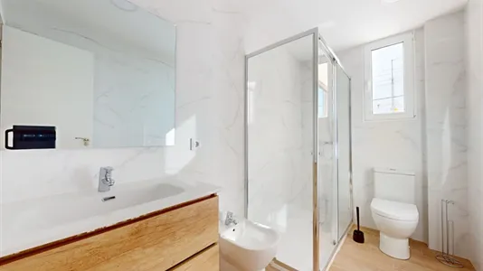Rooms in Castellón de la Plana/Castelló de la Plana - photo 9