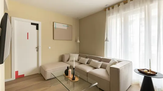 Rooms in Madrid Chamberí - photo 10