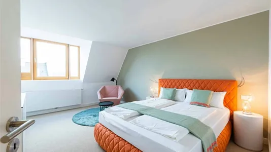 Apartments in Frankfurt Süd - photo 2