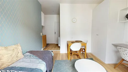 Apartments in Lyon - photo 5